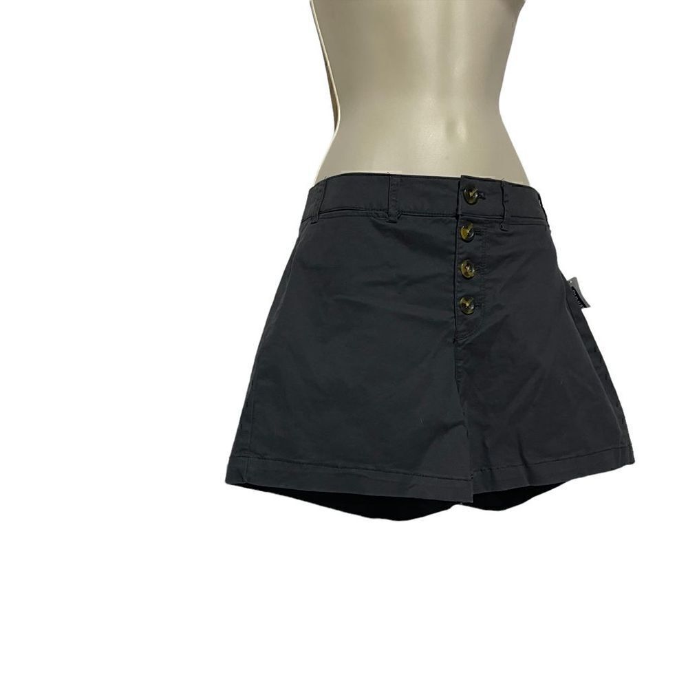 NWT Old Navy Women’s Charcoal Gray Button Up Shorts Size 4 - Picture 3 of 15
